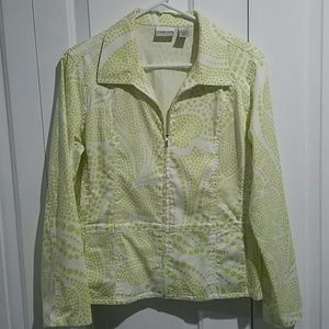 CLEARANCE /Make an offer! Chicos zip front lightweight Top Sz 1